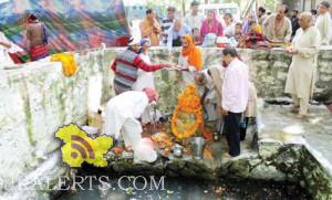Nowdal Teerath Yatra Puja Held in Tral Srinagar