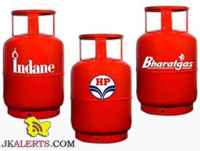 Non-subsidised LPG rate hiked by Rs. 86