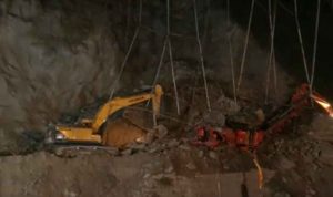 10 labourers missing in tunnel collapse at Khooni Nala
